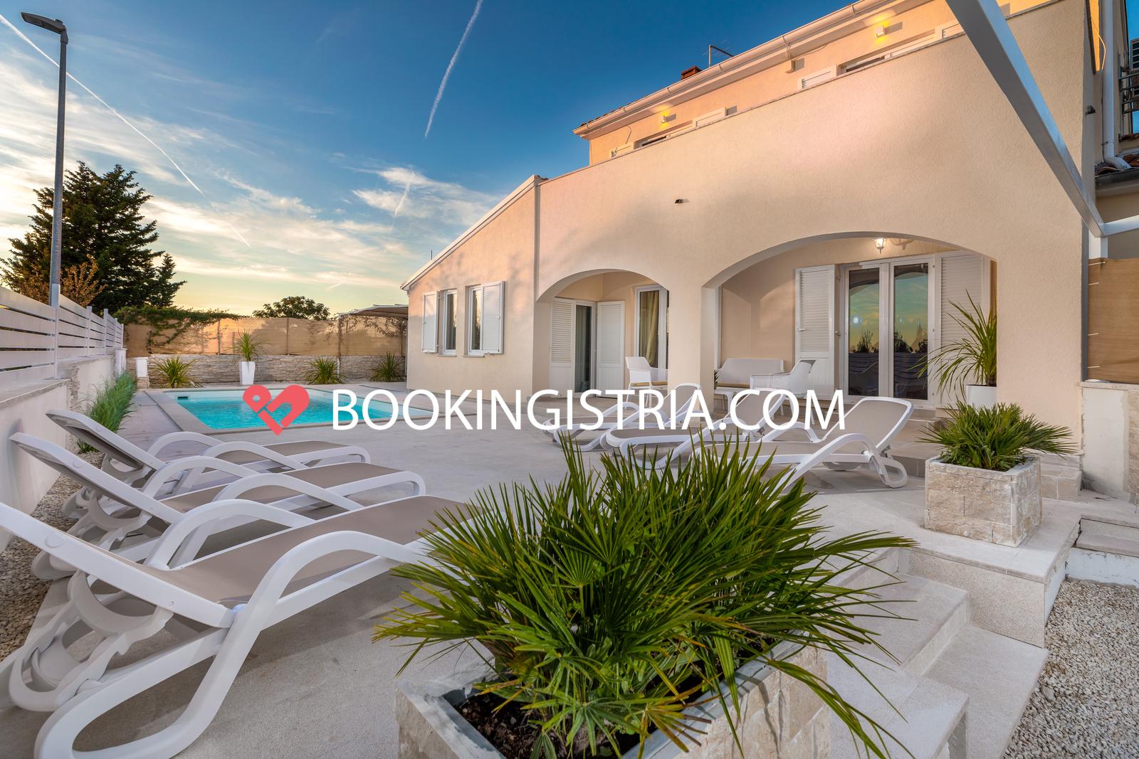 booking istria